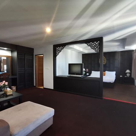 Nana Buri Hotel Chumphon Dış mekan fotoğraf