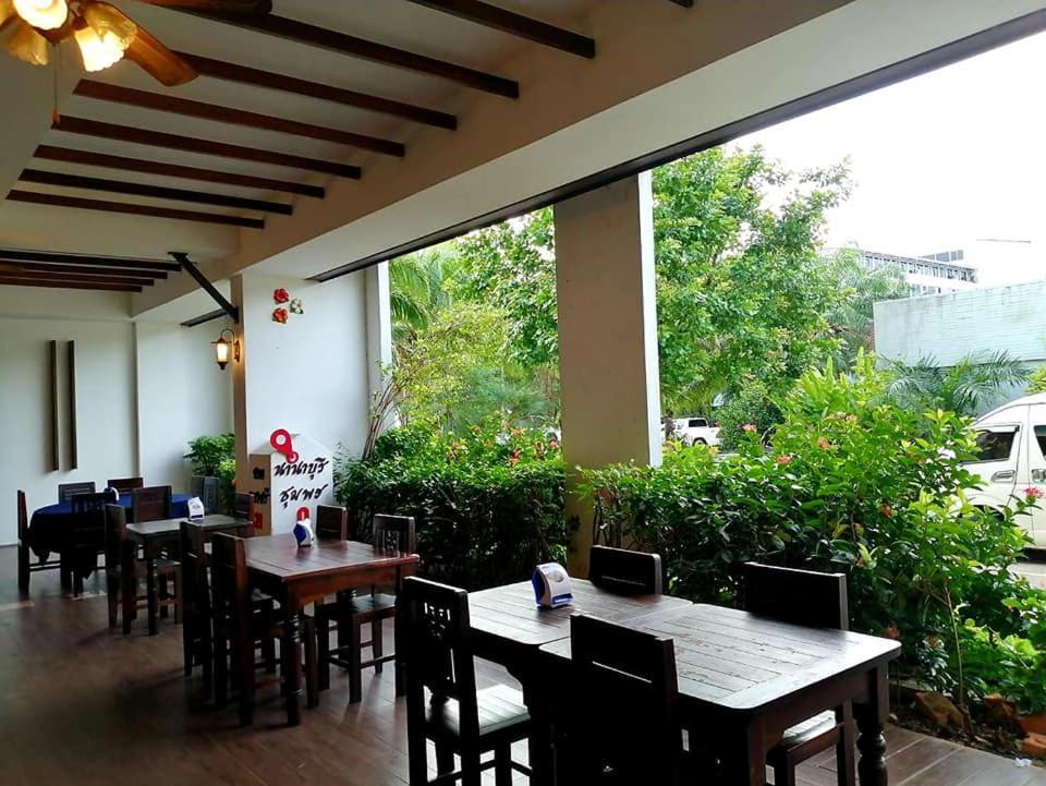 Nana Buri Hotel Chumphon Dış mekan fotoğraf